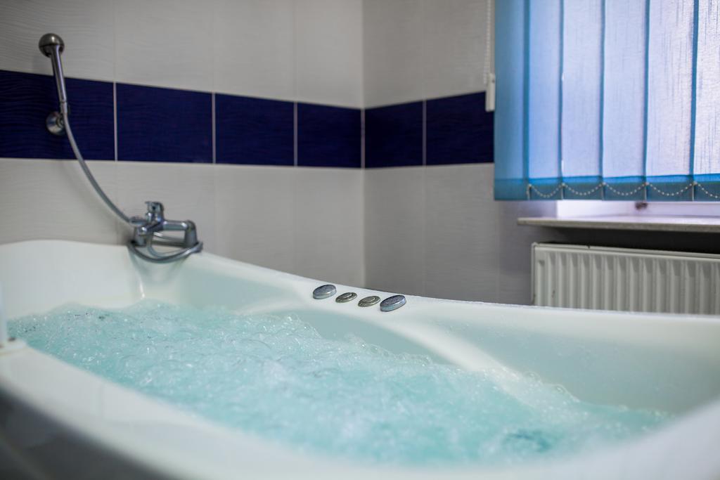 Hotel *** Nat Криница-Здруй Екстериор снимка