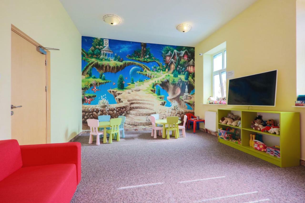 Hotel *** Nat Криница-Здруй Екстериор снимка